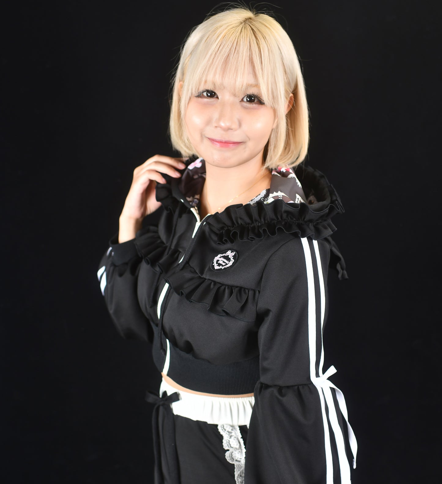 ショート　フーディー（Short Hoodie)-042　予約販売受付中　7月下旬お届け予定