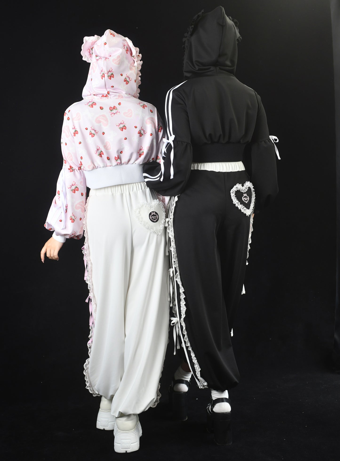 ショート　フーディー（Short Hoodie)-042　予約販売受付中　7月下旬お届け予定